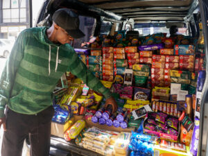 Zimbabwe Faces Liquidity Crisis as US Halts Foreign Aid